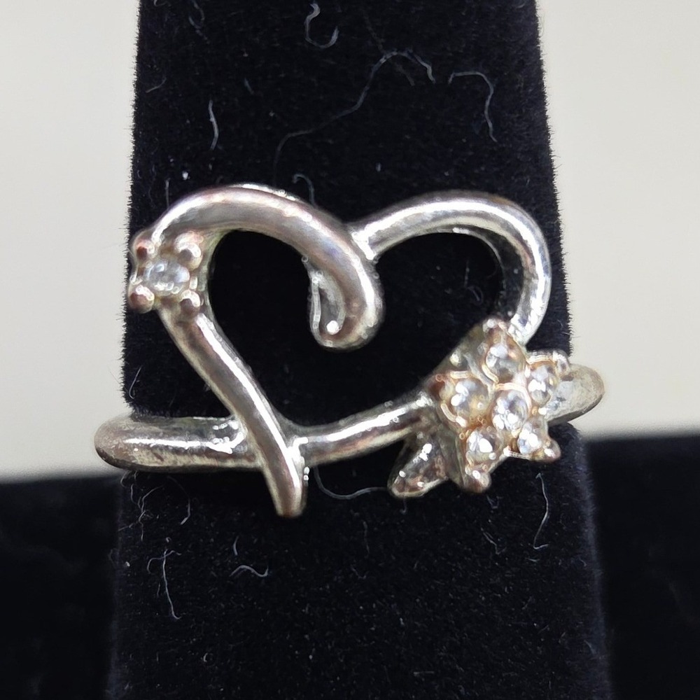 Silver Tone Open Heart and Star Rhinestone Ring Size 10 Celestial Jewelry